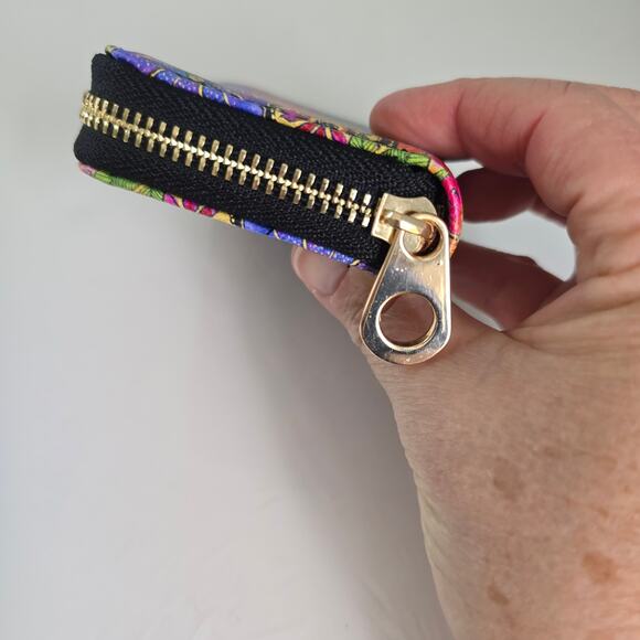 Laurel Burch Blossoming Floral Design Card Wallet Secure Zippered Travel Artsy - Picture 6 of 9